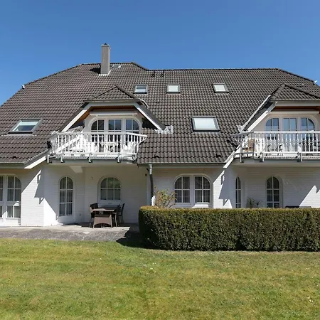 Haus Pegasus Gartenliebe * Scharbeutz